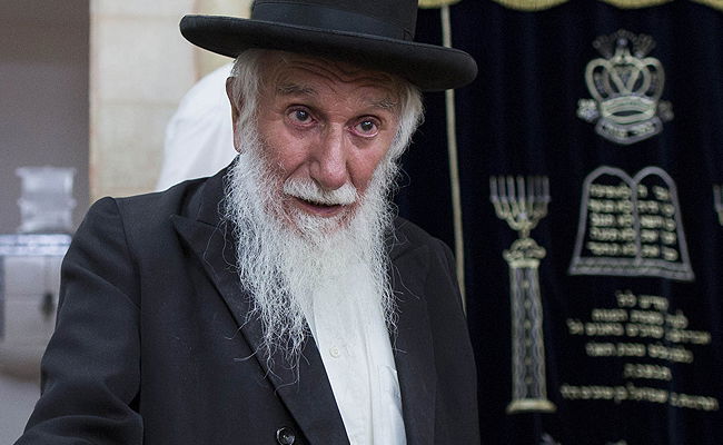 הגאון רבי אברהם שלוש