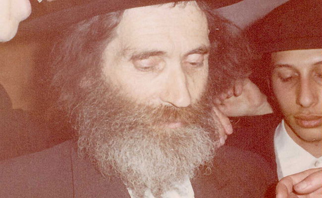 מרן זצוק"ל, מסדר קידושין לאחד מרבבות תלמידיו