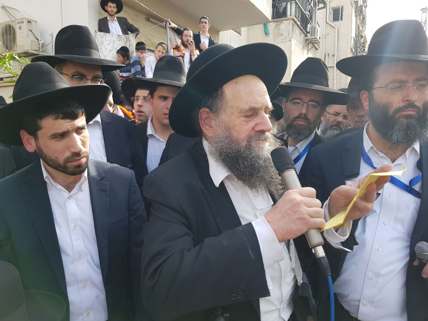 הגר"ח מישקובסקי בהקראת הצוואה