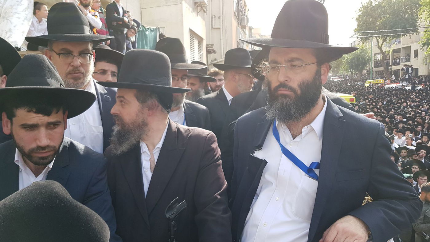 הרב יעקב רוזנשטיין בהלוויה