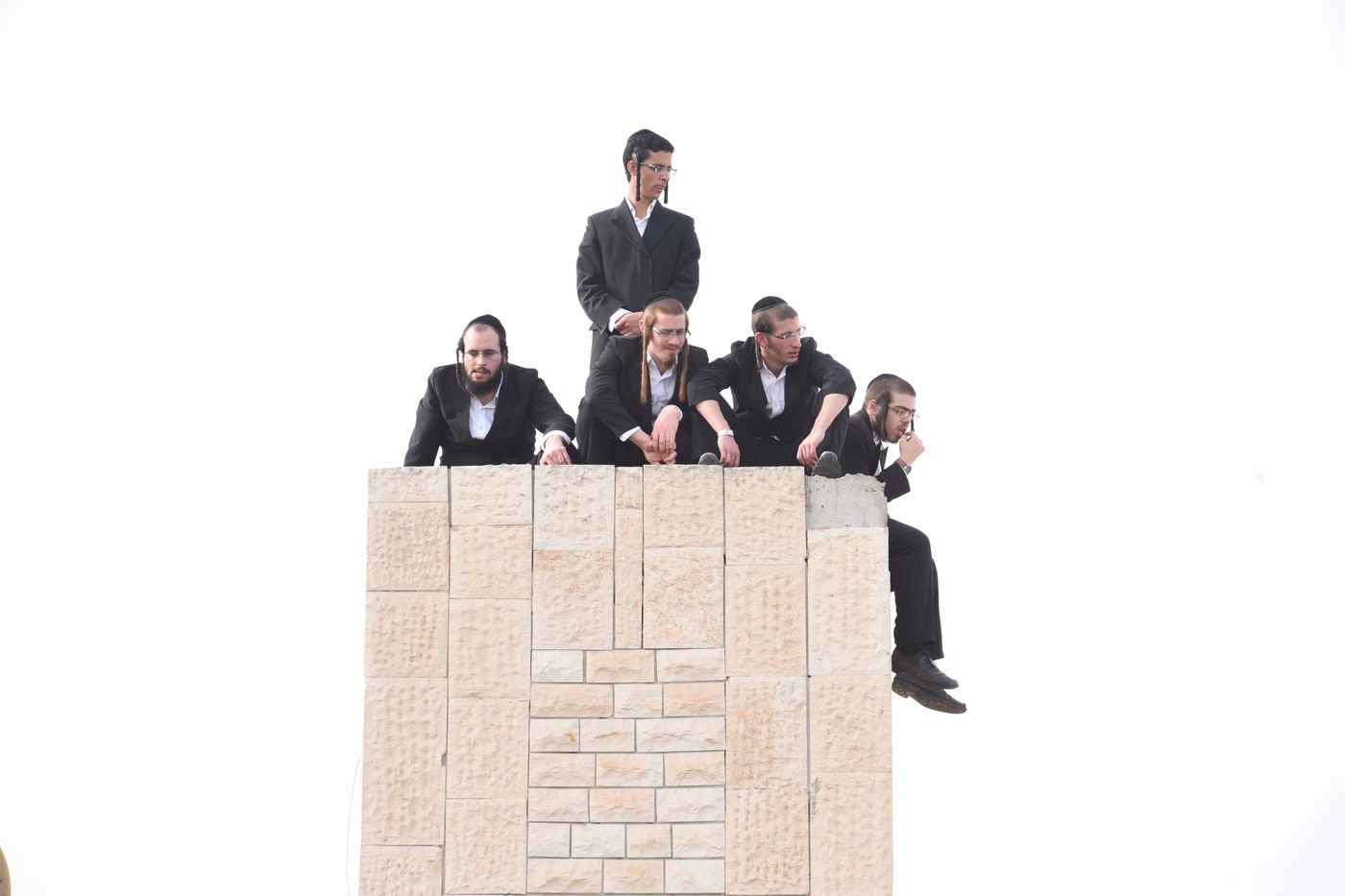 מבט נוסף: הקהל הרב בהלווית מרן הרב שטיינמן