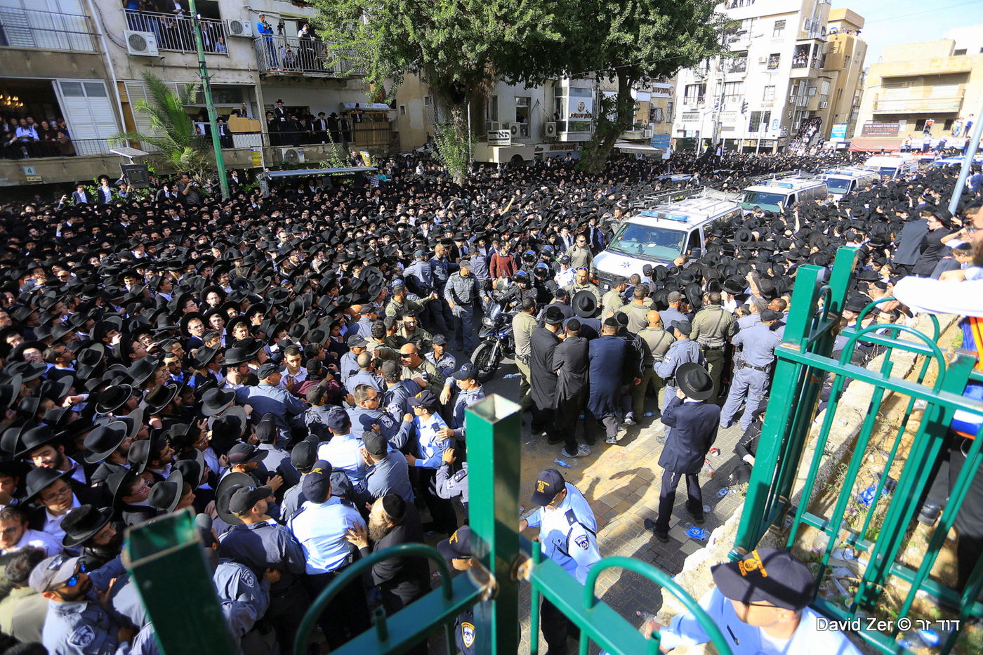 הלווית מרן הרב שטיינמן: התיעוד של דוד זר