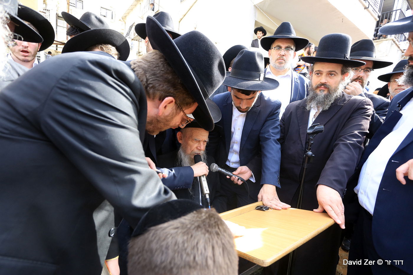 הלווית מרן הרב שטיינמן: התיעוד של דוד זר