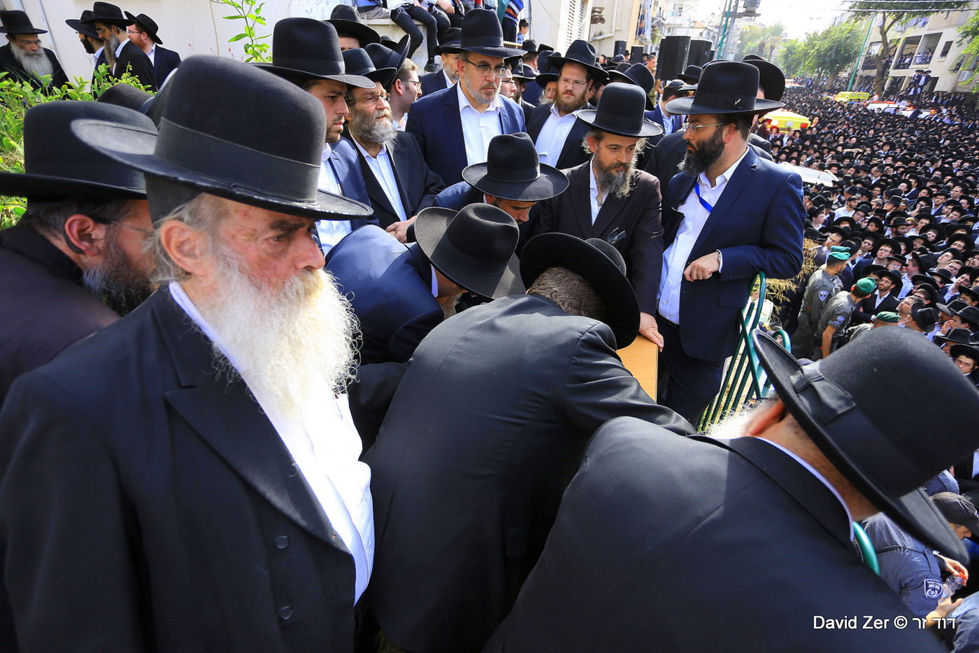 הלווית מרן הרב שטיינמן: התיעוד של דוד זר