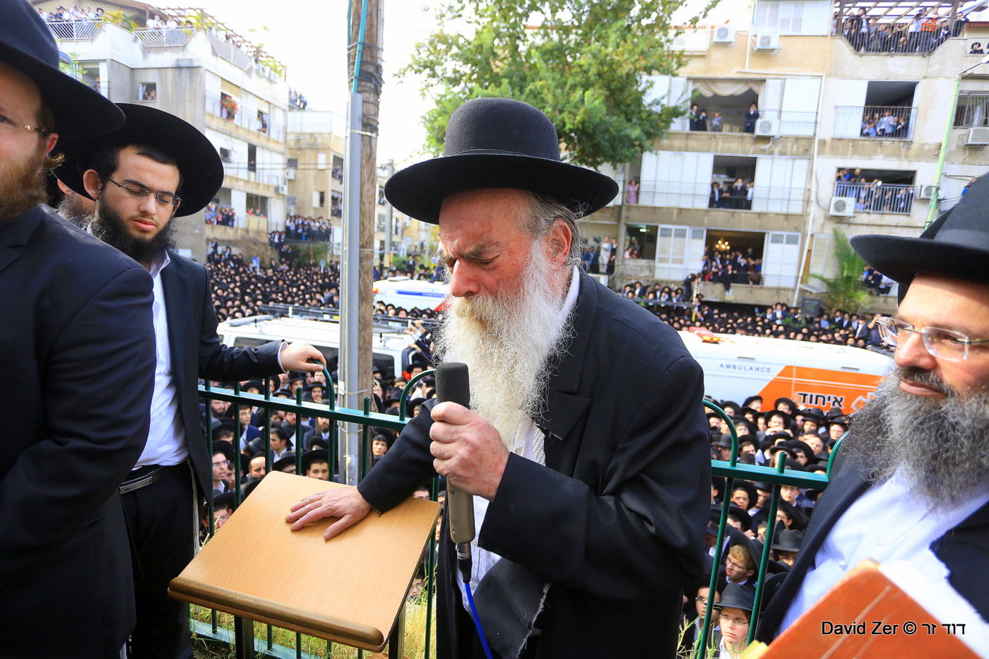 הלווית מרן הרב שטיינמן: התיעוד של דוד זר