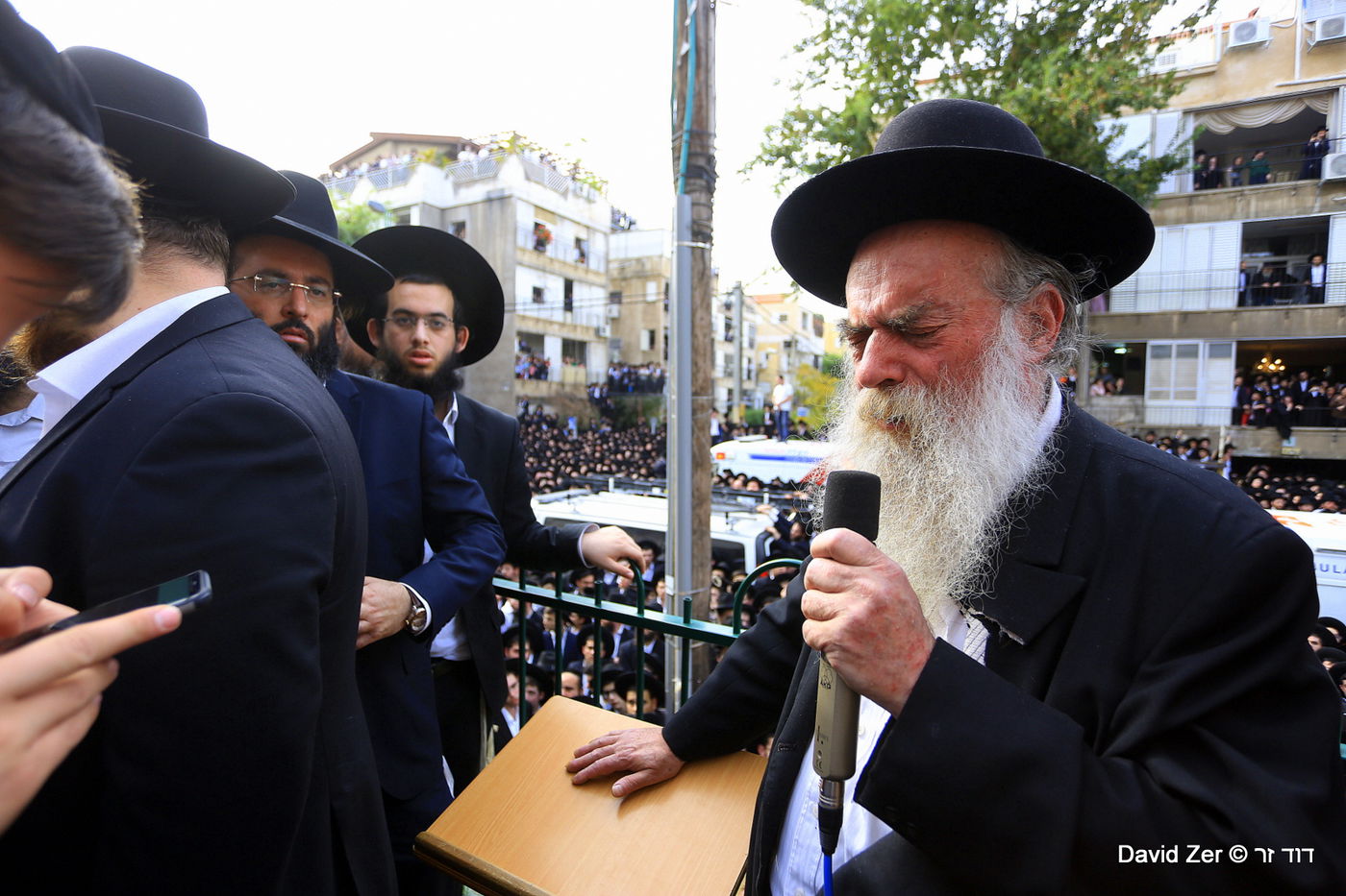 הלווית מרן הרב שטיינמן: התיעוד של דוד זר