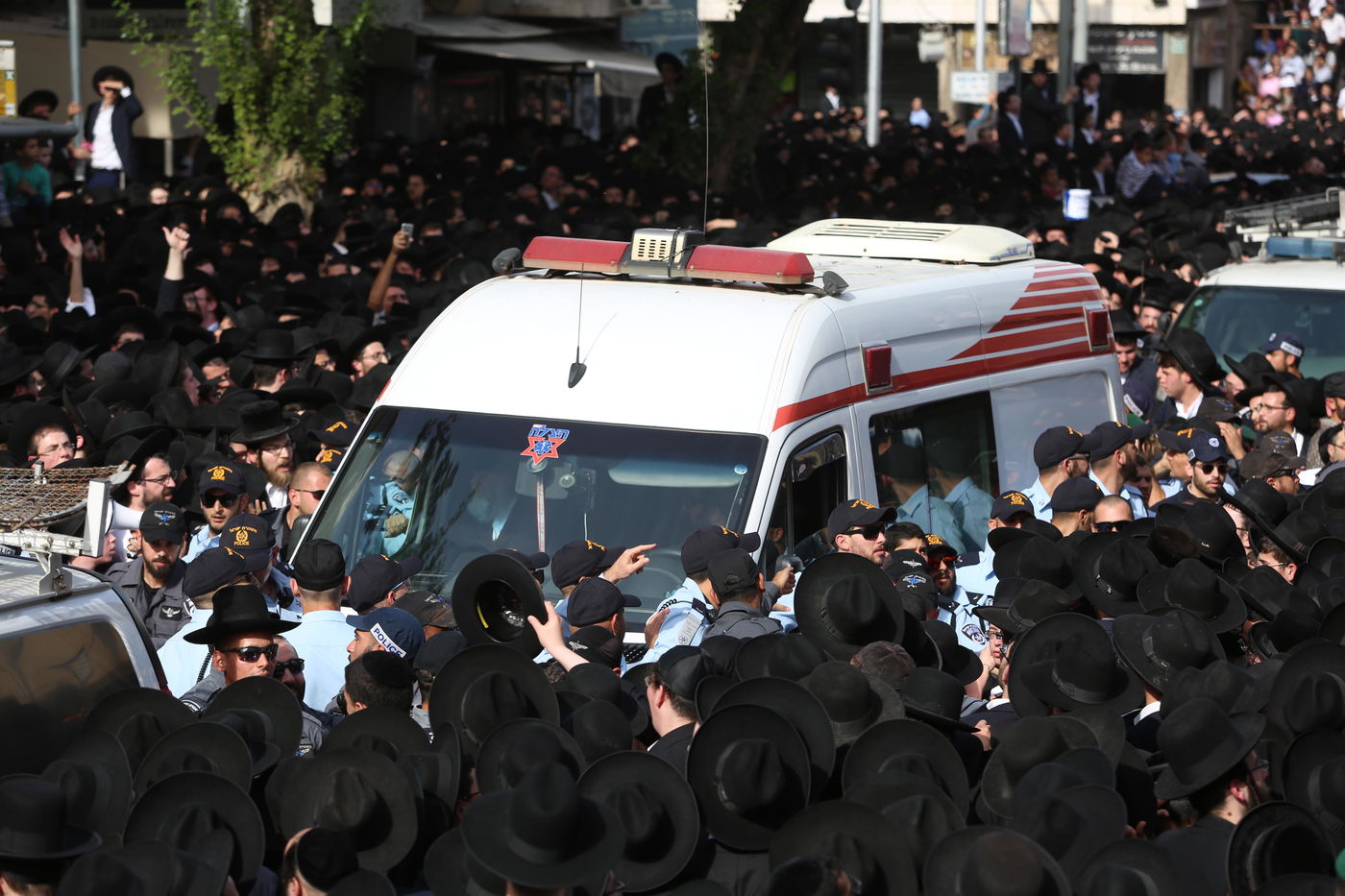 שש שעות, שישים תמונות: נפרדים ממרן הגראי"ל שטיינמן