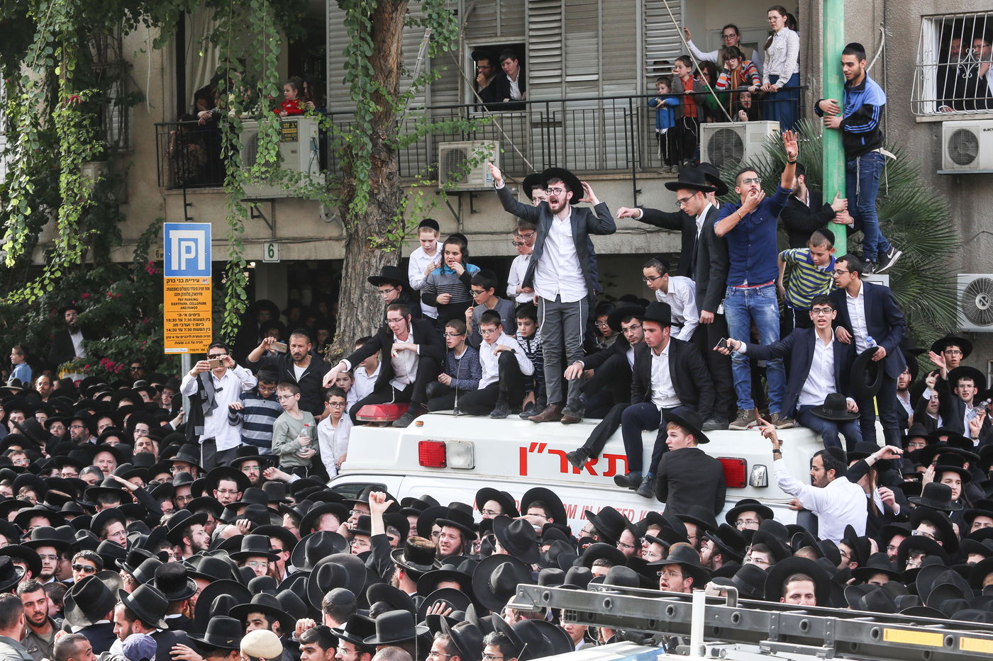 שש שעות, שישים תמונות: נפרדים ממרן הגראי"ל שטיינמן