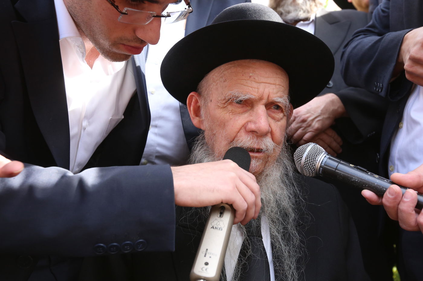 שש שעות, שישים תמונות: נפרדים ממרן הגראי"ל שטיינמן