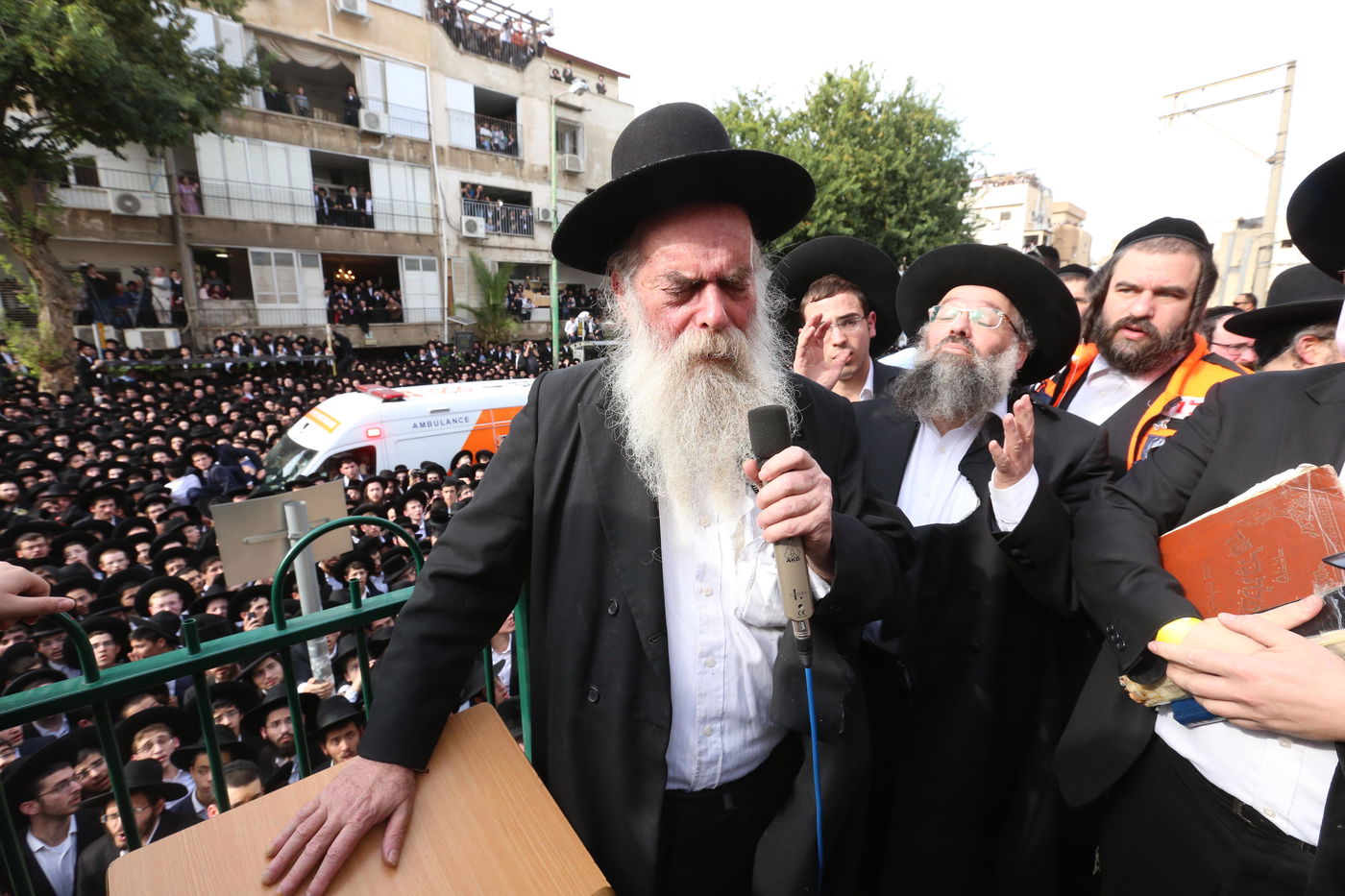 שש שעות, שישים תמונות: נפרדים ממרן הגראי"ל שטיינמן