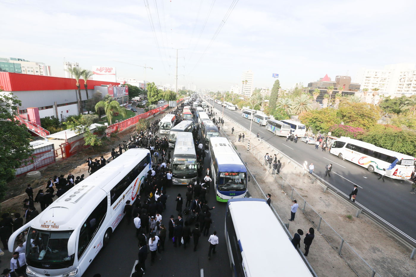 שש שעות, שישים תמונות: נפרדים ממרן הגראי"ל שטיינמן