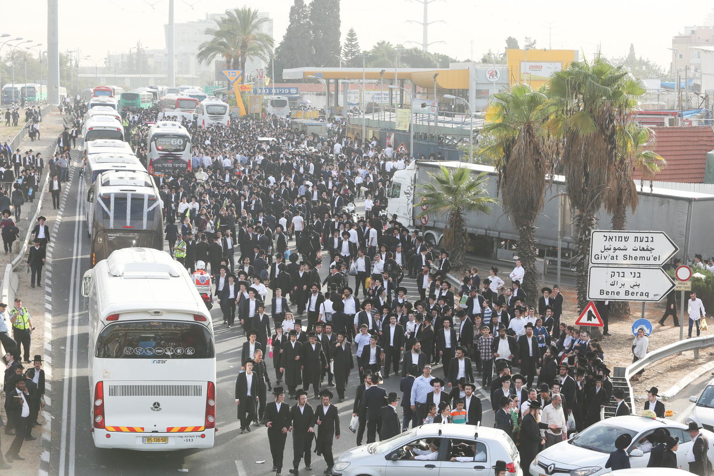שש שעות, שישים תמונות: נפרדים ממרן הגראי"ל שטיינמן