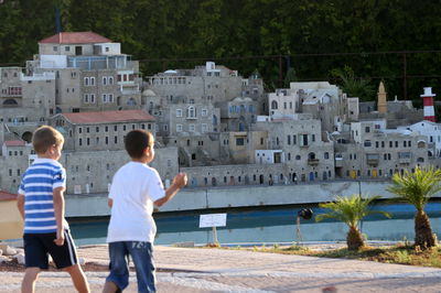 חנוכה במיני ישראל. אילוסטרציה
