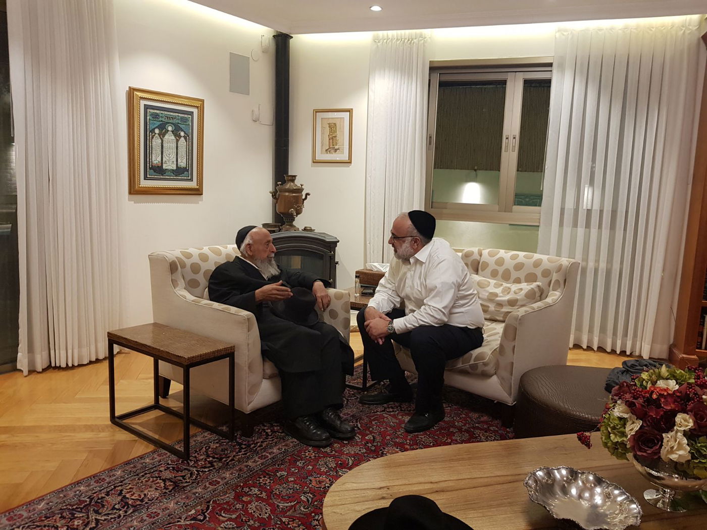 הגר"ש בעדני ביקר בביתו של הנגיד אייל משיח