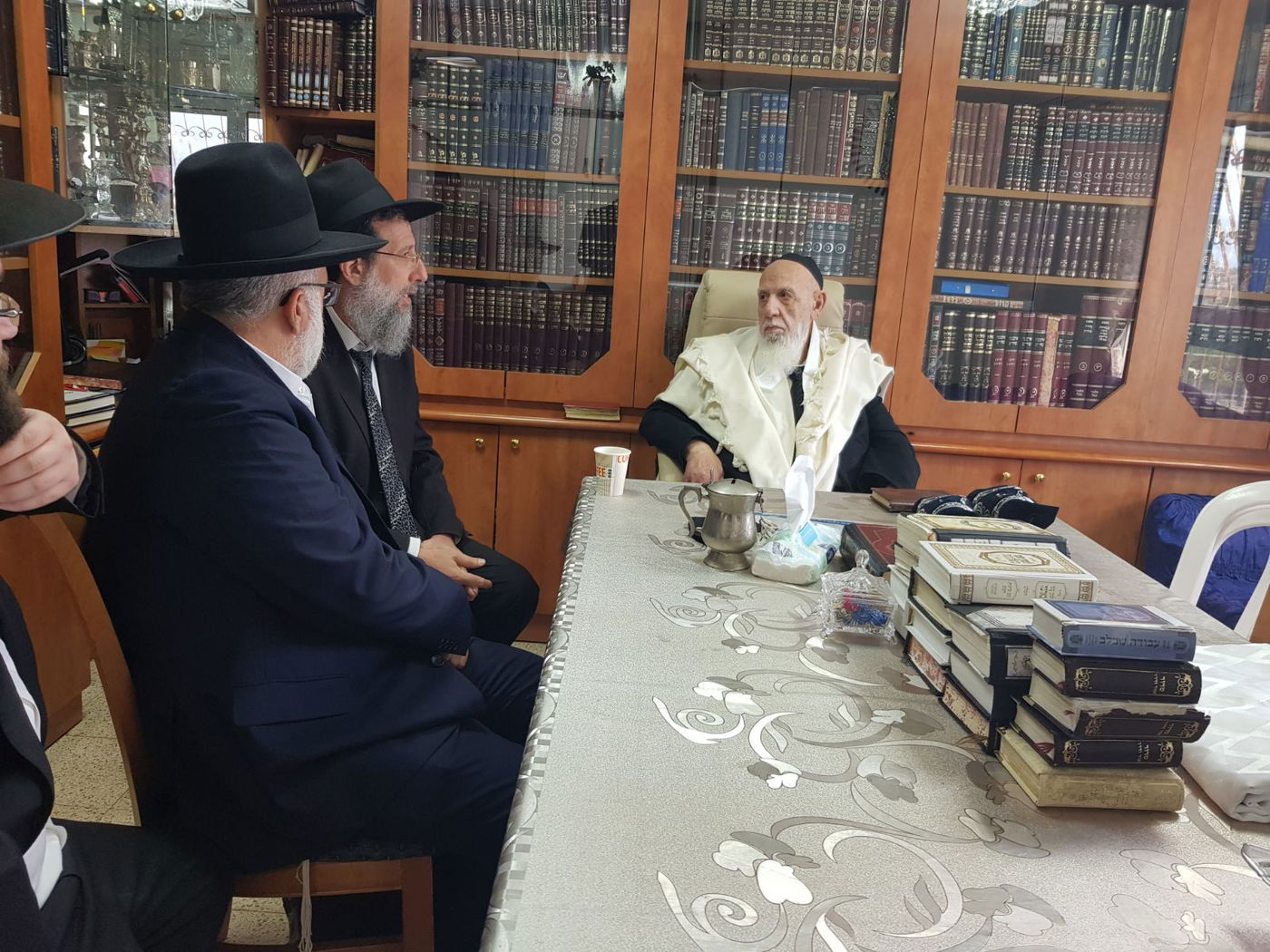 הנגיד אייל משיח ביקר במעונו של נשיא המועצת