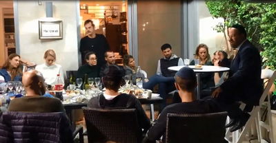 הידוענים והסלבס חגגו מסיבת חנוכה בבני ברק • צפו