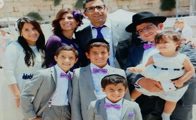 תושבי ברוקלין נפרדו ב'קדיש' ממיטות משפחת אזן ז"ל