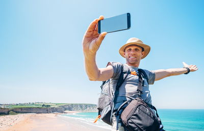 מכורים לסלפי? אתם כנראה סובלים מחוסר ביטחון עצמי