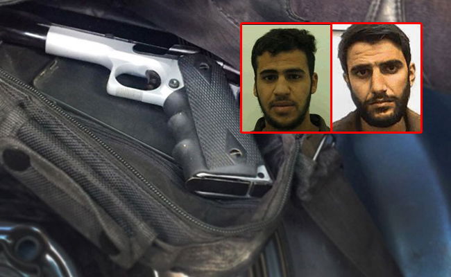 שניים מהמחבלים, והאקדח שאיתו תכננו לבצע את החטיפה