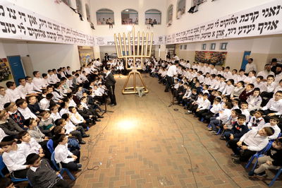 'רבינו למה עזבתנו' שרו בכאב מאות הילדים