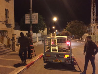 המבצע הלילי להסרת השלטים