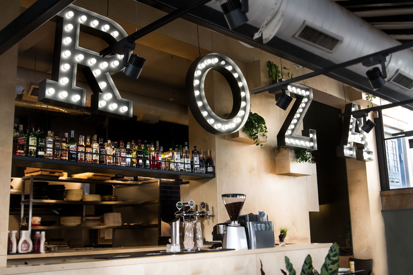 רוזה הירושלמית.