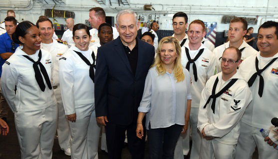 נתניהו עם מלחים אמריקנים