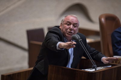 אמסלם בכנסת: לפיד הכי מושחת פה • צפו