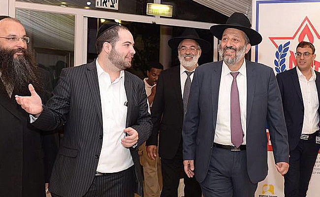 אריה דרעי ויענקי ביכלר