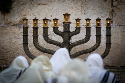 חנוכה, י' בטבת ופרשת ויחי - הקשר ביניהם