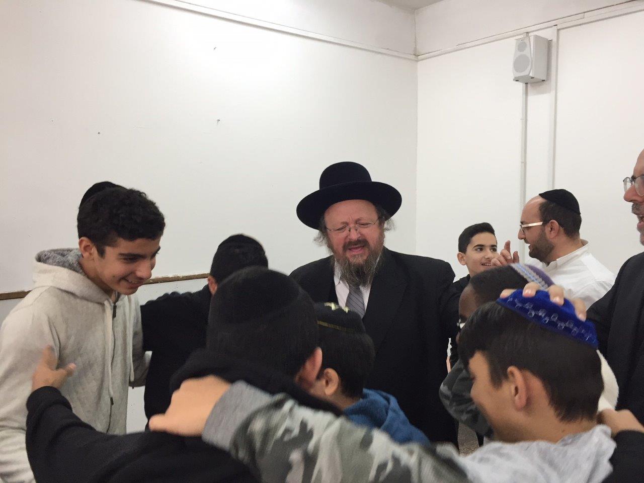 מסירותו של הגראי"ל שטיינמן זצוק"ל לתלמידים