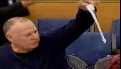 החוקר אבי זלינגר