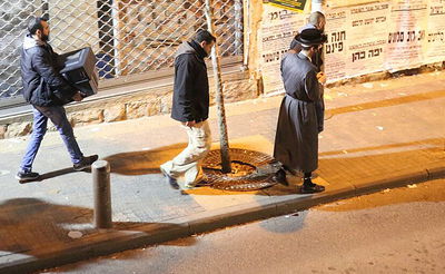 אחד העצורים, השבוע