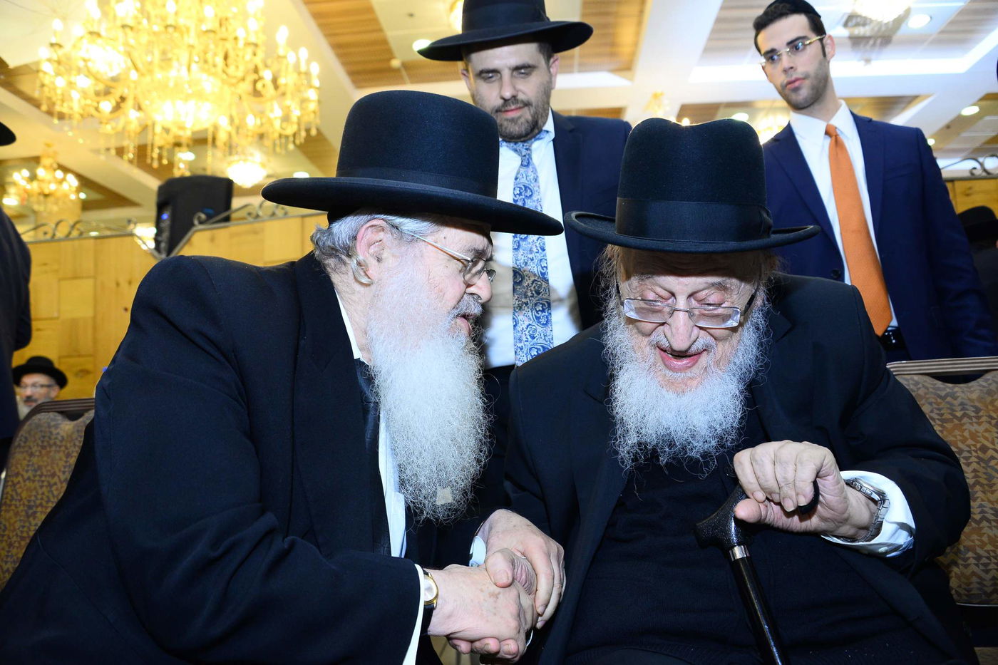 ראשי ישיבות וח"כים בשמחת נישואי נכדת הגרמ"צ ברגמן