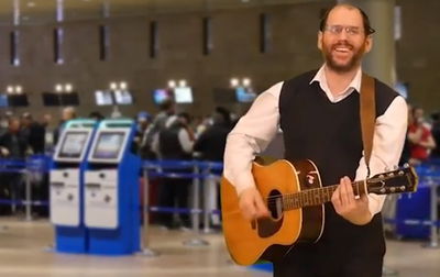 אהרן רזאל בשיר חדש - "כי מציון תצא"