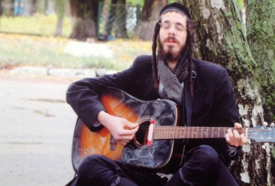 המשפיע מענדל ראטה לגרושתו שהתארסה: "שיהיו לך חיים יפים"