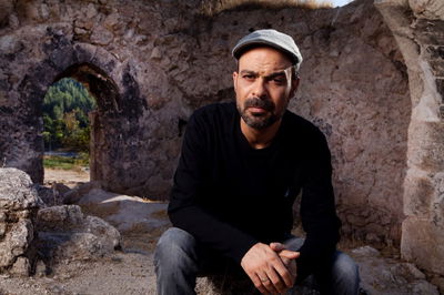 האמריקאים עדיין מסרבים לאשר ויזה לבניון