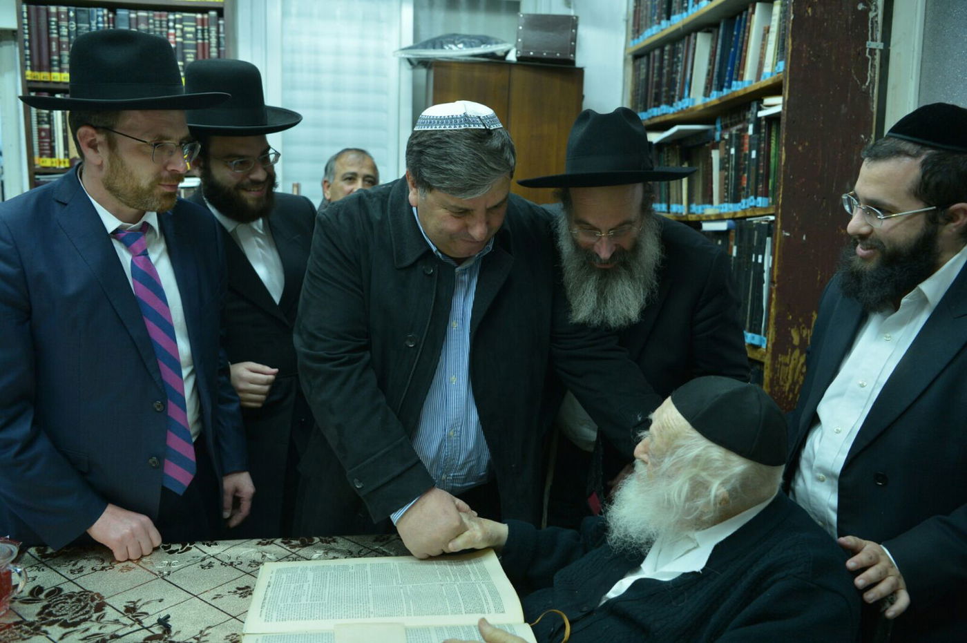 סיור מיוחד של יו"ר קק"ל: להכיר את המגזר החרדי לעומקו