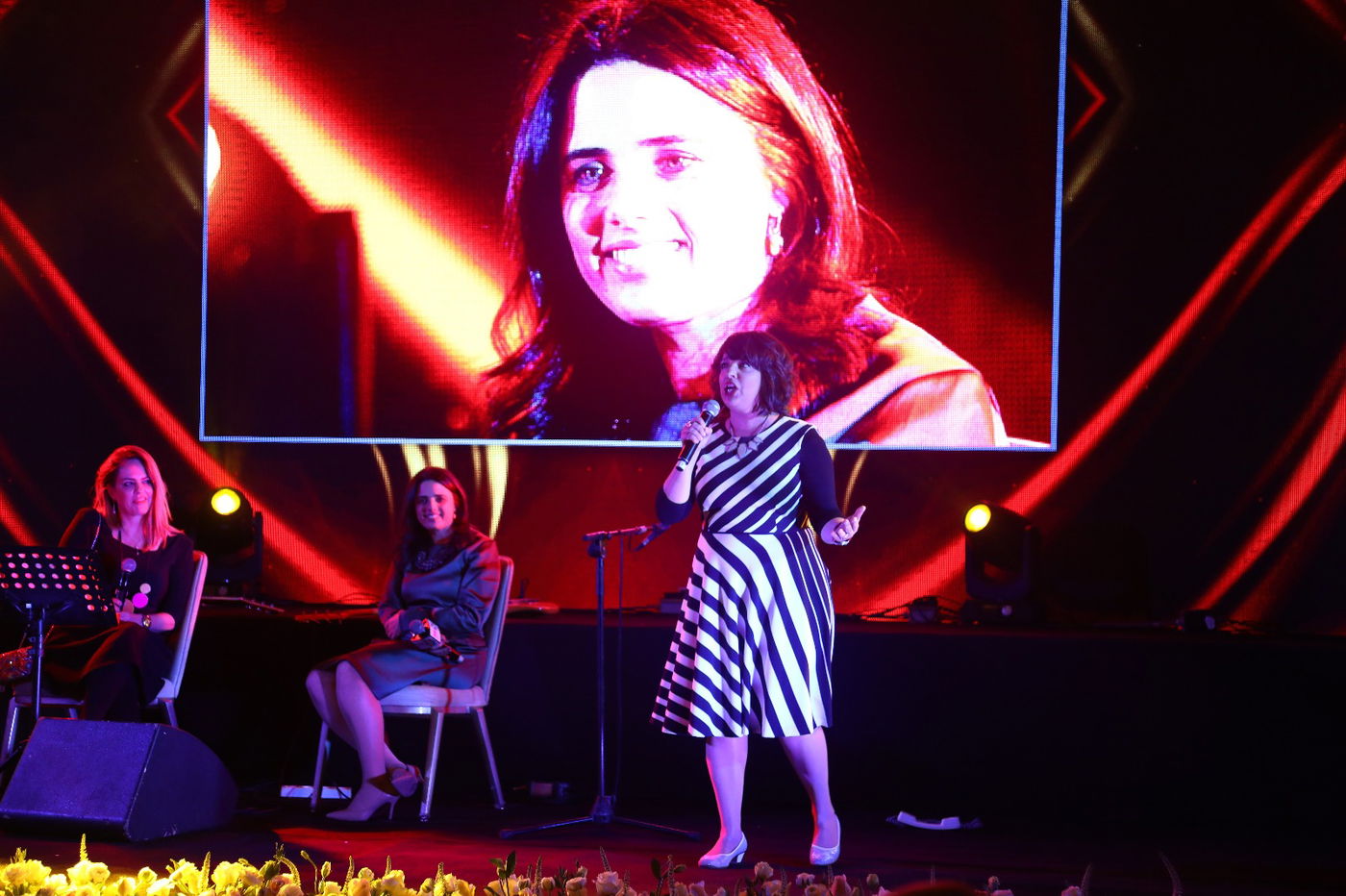 עכשיו בשידור חי: כנס הנשים של מאמע