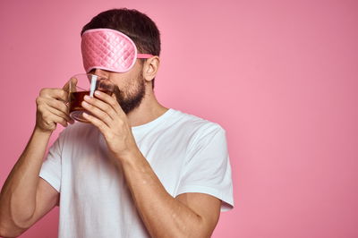 רשימת הדברים שגורמים לשינה שלכם להיות פחות טובה