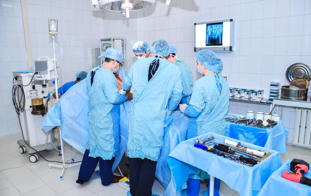 פרצוף של אדם הושתל פעמיים בשני ניתוחים שונים