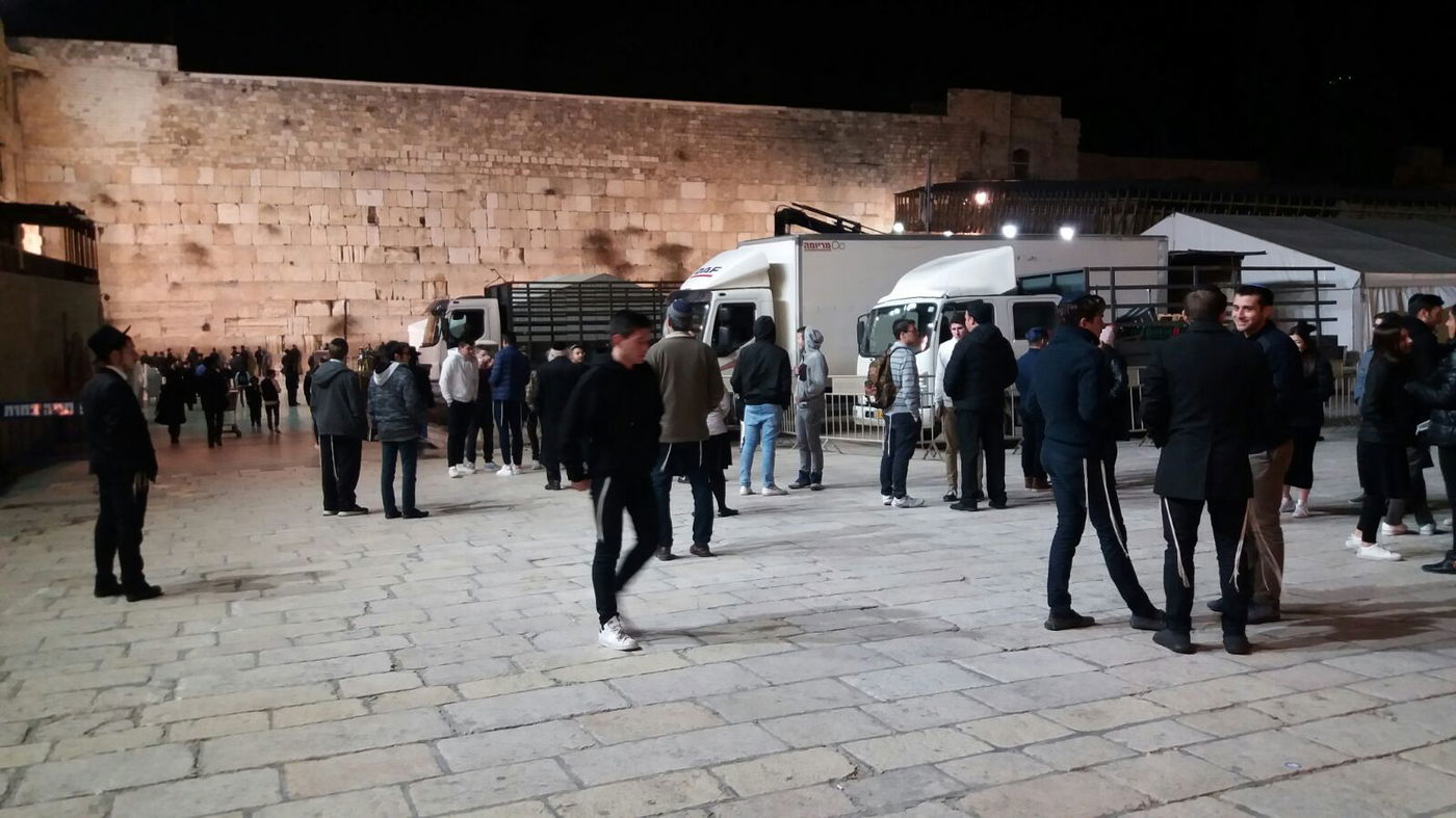 תיעוד: כך נערכו בכותל לבואו של מייק פנס