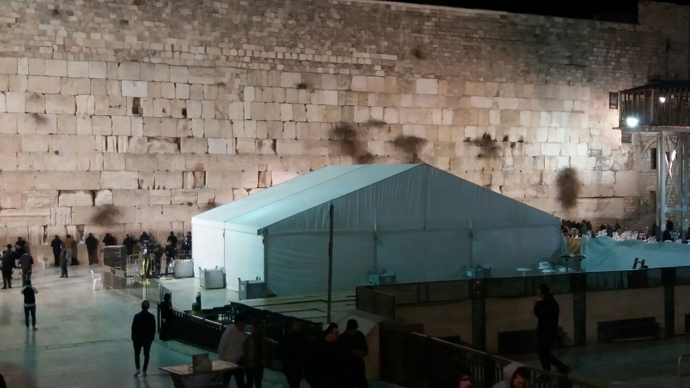 תיעוד: כך נערכו בכותל לבואו של מייק פנס