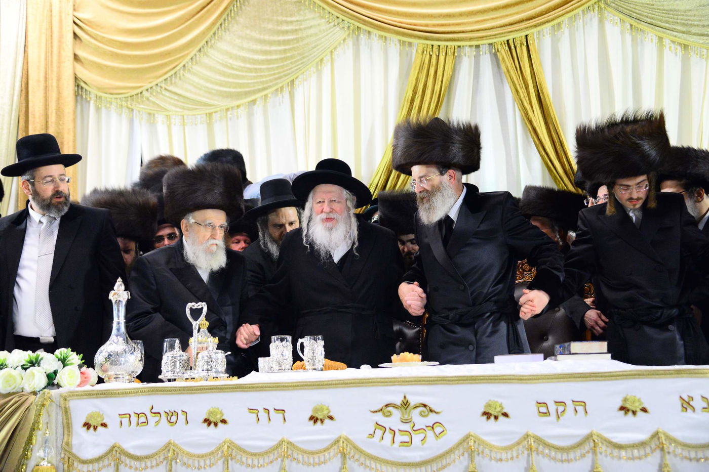 תיעוד ענק: חתונת בן האדמו"ר מסאדיגורא