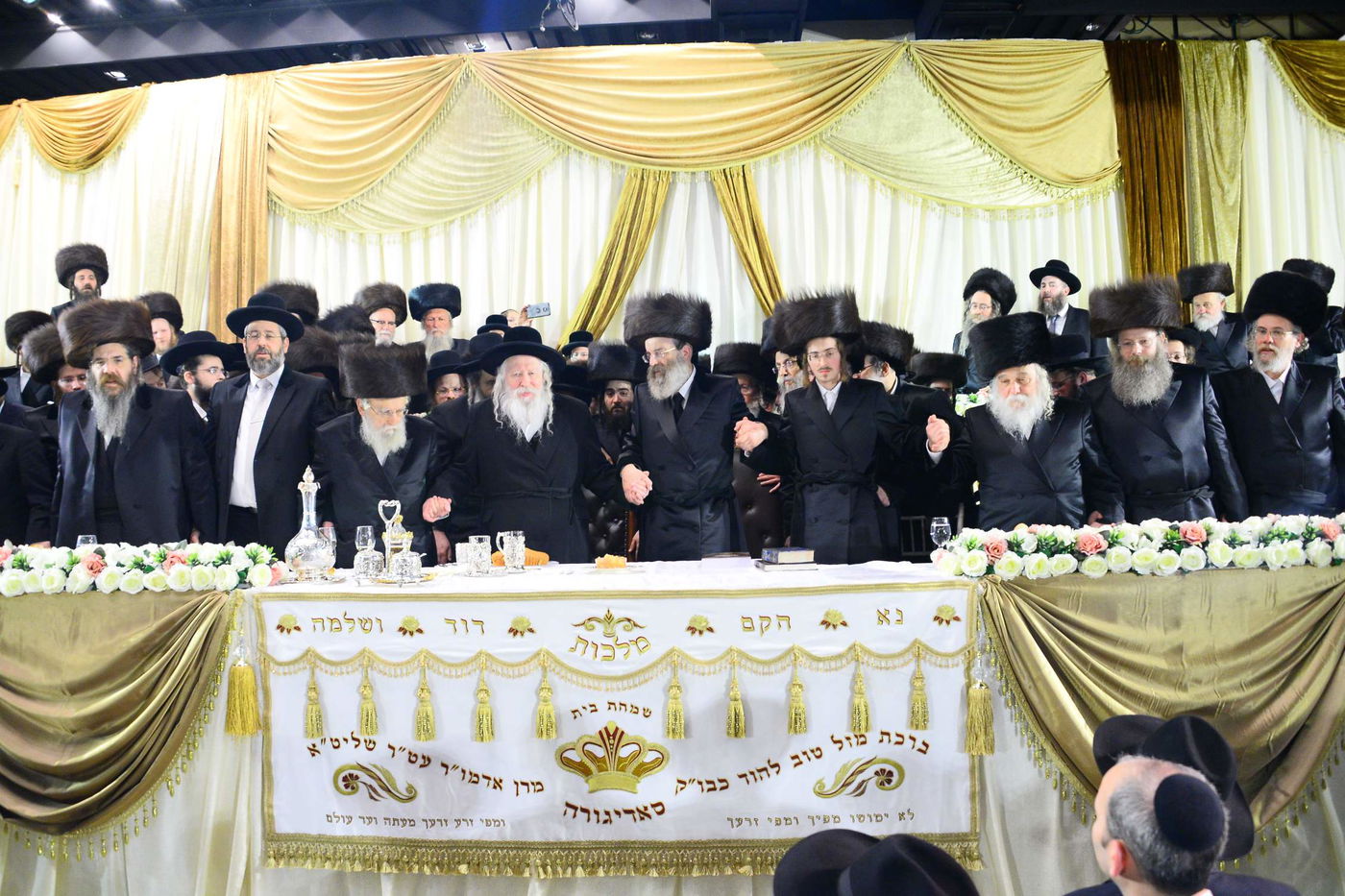 תיעוד ענק: חתונת בן האדמו"ר מסאדיגורא