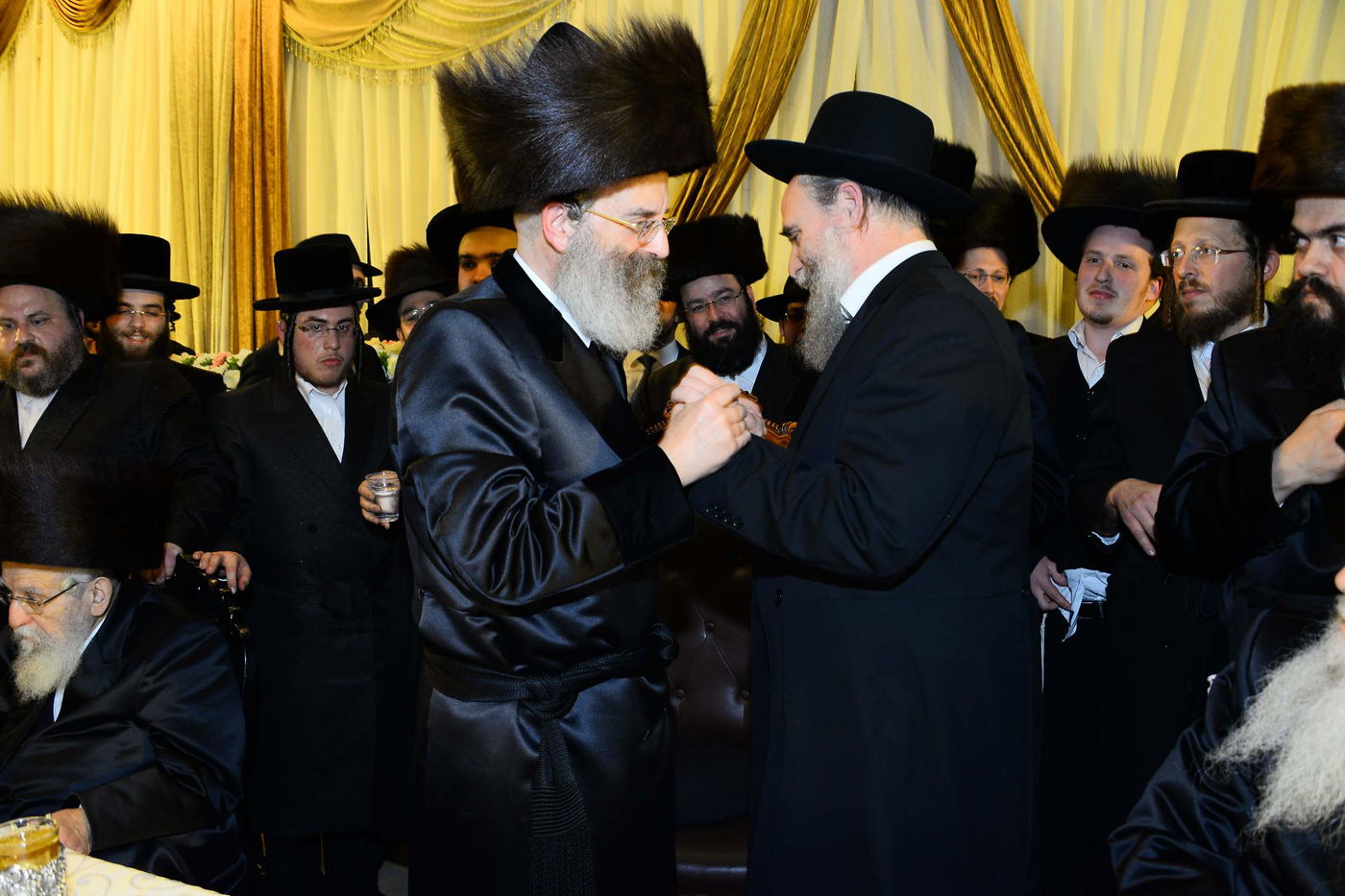 תיעוד ענק: חתונת בן האדמו"ר מסאדיגורא