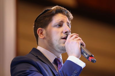 אלי בן ארי משיק אלבום ריקודים - 'רק לרקוד'