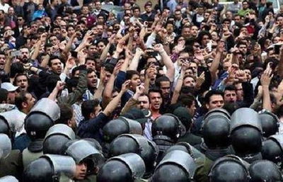 "מוות לדיקקטטור". המחאה בעיר גורגאן