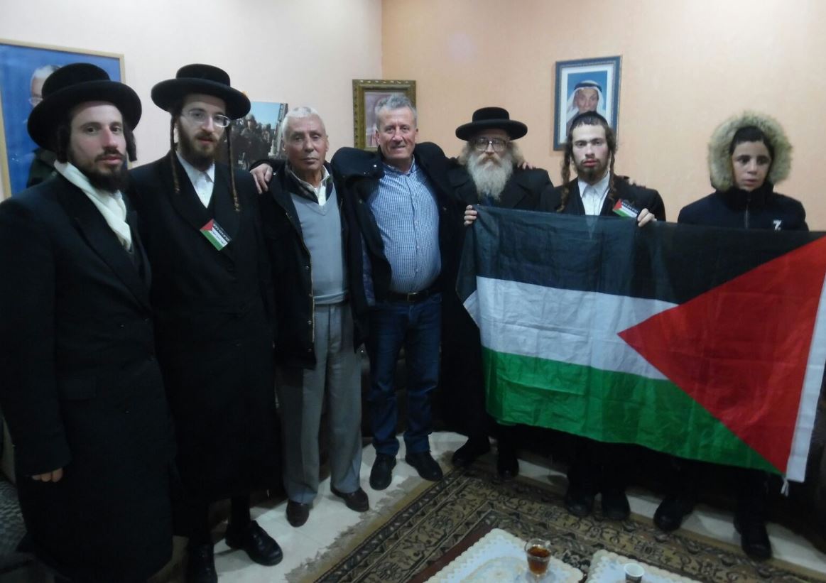 נטורי קרתא עם משפחת חמימי