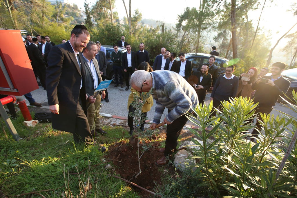נפתחה "תכנית משפיעים" לשילוב חרדים בשירות המדינה ובשלטון המקומי